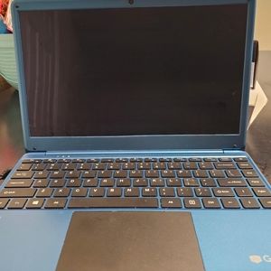 Gateway laptop mostly new